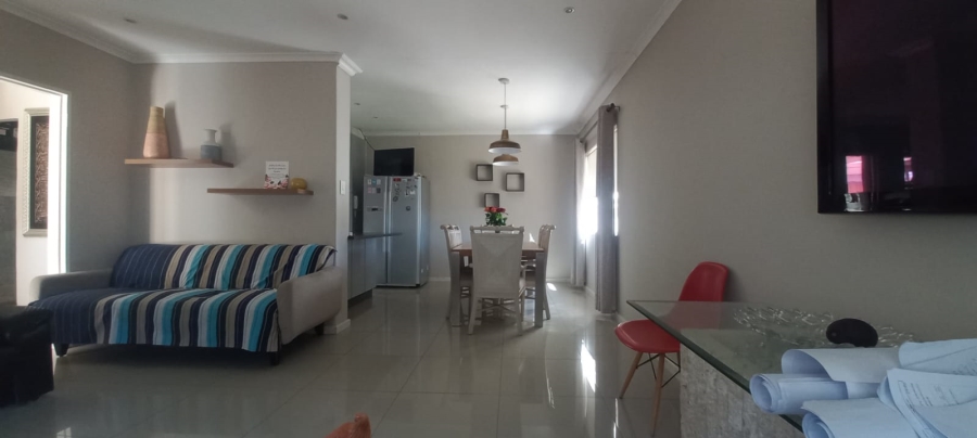 To Let 3 Bedroom Property for Rent in Ottery East Western Cape